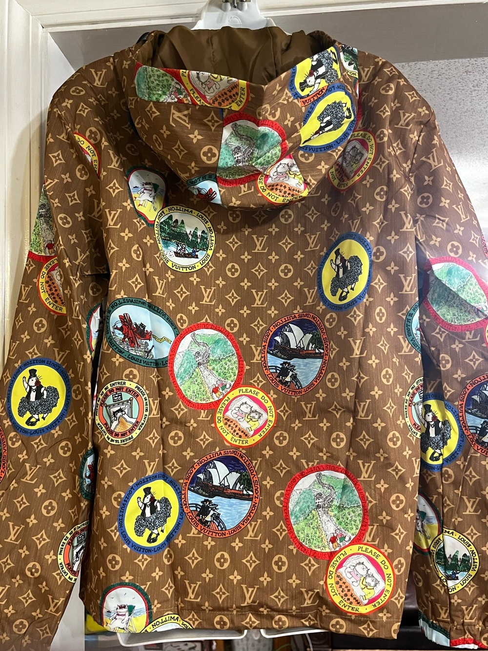 Louis. Vuitton. Coddington Cat Stamp Lightweight Hooded Windbreaker Jacket NWT - Picture 11 of 14